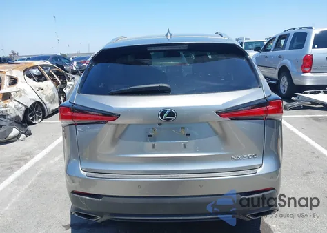 2019 Lexus Nx 300 z USA, uszkodzony, nr VIN JTJYARBZ1K2148663